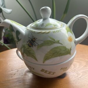 Cardew Design Individual Teapot with Lid and Cup, Tea Plant and Honey Bee